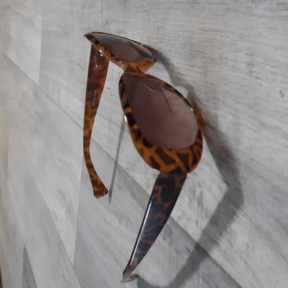 Womens Glasses Frames JM NEW YORK Acrylic Leopard Cheetah Animal Sunglasses Bi R - Picture 3 of 11